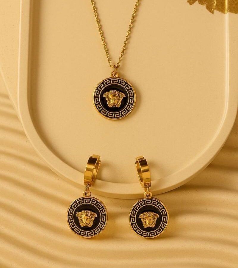 Midnight Medusa Necklace and Earrings Set
