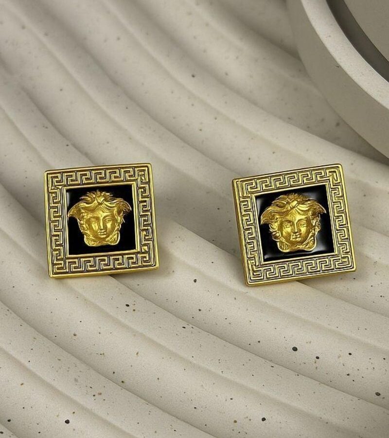 Midnight Medusa Square Stud Earrings X2